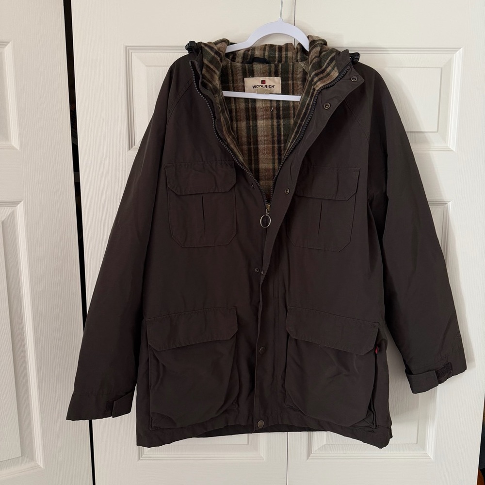 Woolrich men’s chocolate brown hooded parka fleece lined Plaid Jacket size large